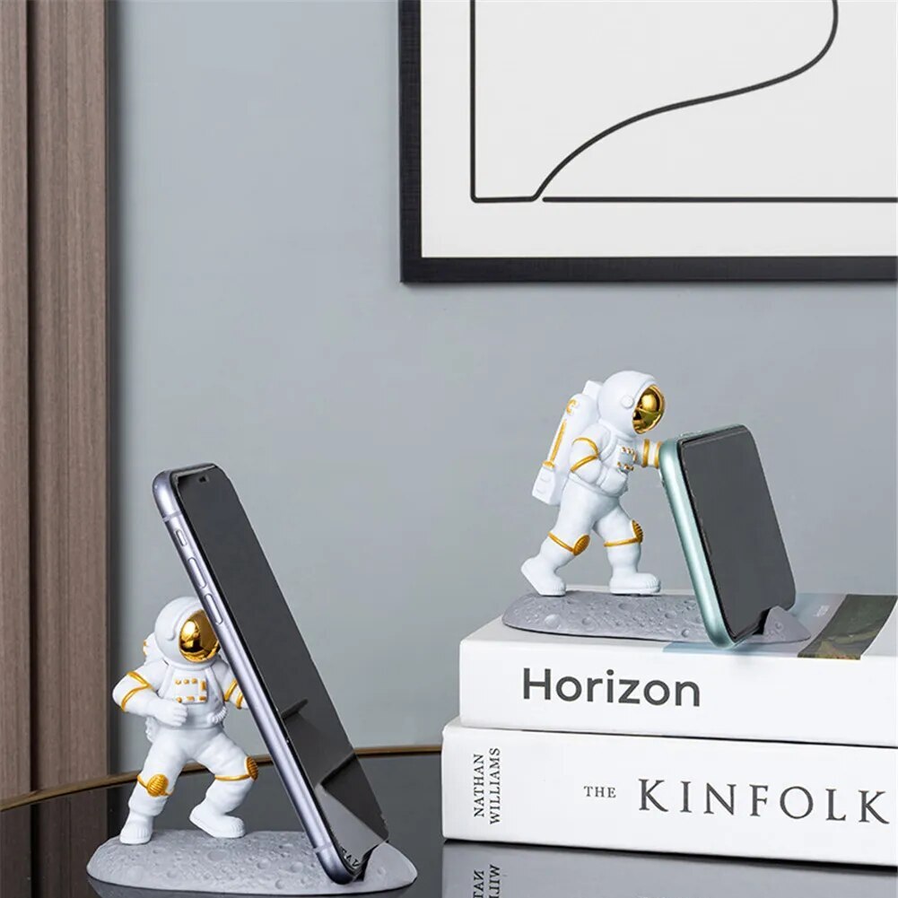 Buy Astronaut Mobile Holder | Online from Tinyminymo