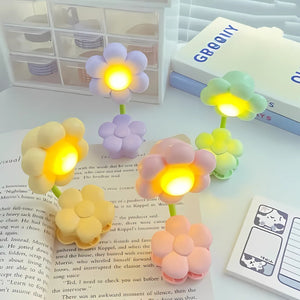 Clip on Reading Lamp - Tinyminymo