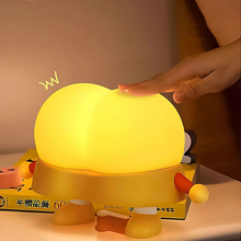 Load image into Gallery viewer, Cute Shin-chan Butt Tap Lamp - Tinyminymo
