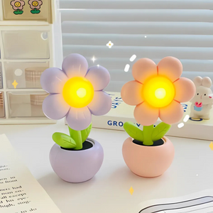 Kawaii Flower Mini Desk Lamp - Tinyminymo