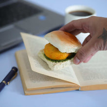 Load image into Gallery viewer, Street Food Paper Weight - Tinyminymo
