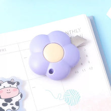 Load image into Gallery viewer, Mini Flower Paper Cutter - Tinyminymo
