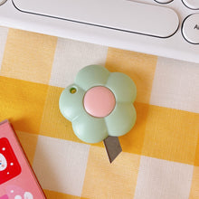 Load image into Gallery viewer, Mini Flower Paper Cutter - Tinyminymo
