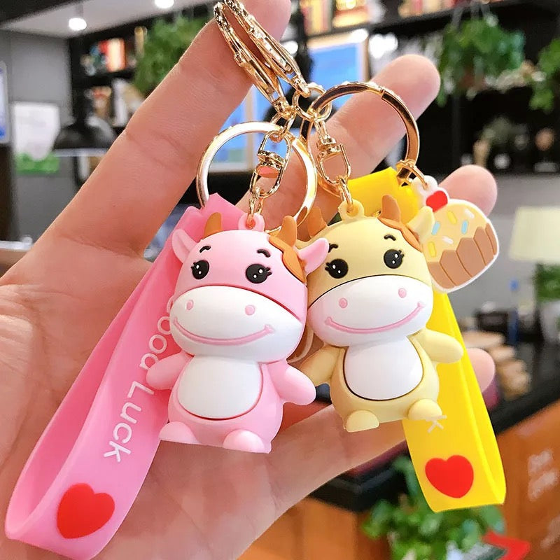 Cute Smiling 3D Cow Keychain Online In India | Tinyminymo